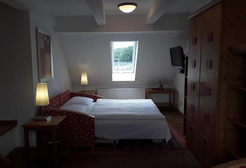 Отель Landgasthof Zur Post