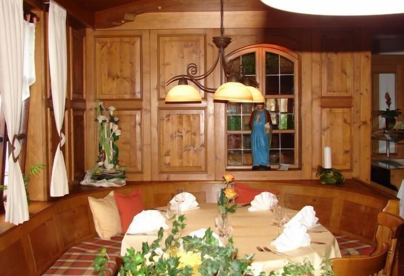 Landhotel Vierjahreszeiten