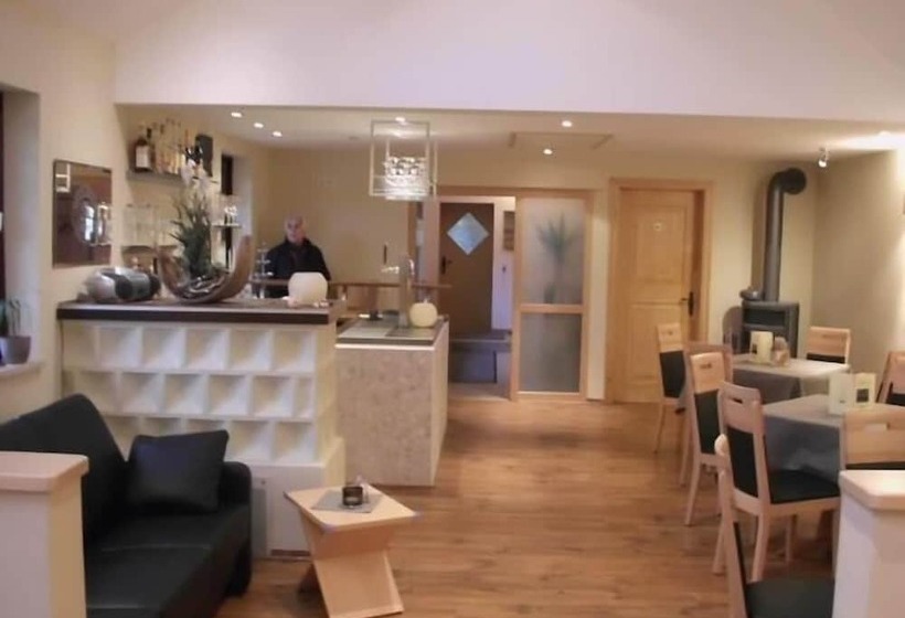 Landhotel Vierjahreszeiten