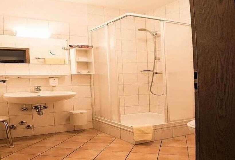 Landhotel Vierjahreszeiten