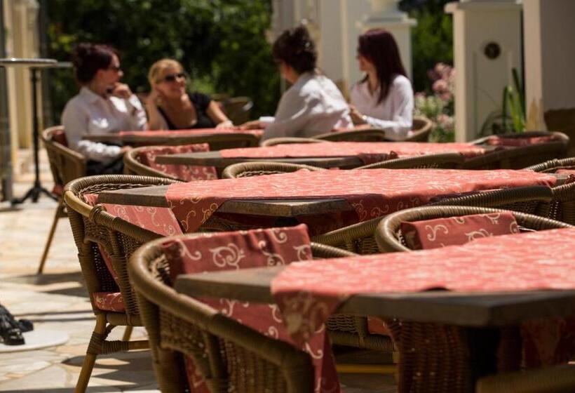 Mediterran Hotel Juwel