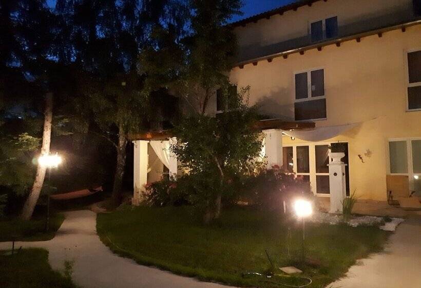 Mediterran Hotel Juwel