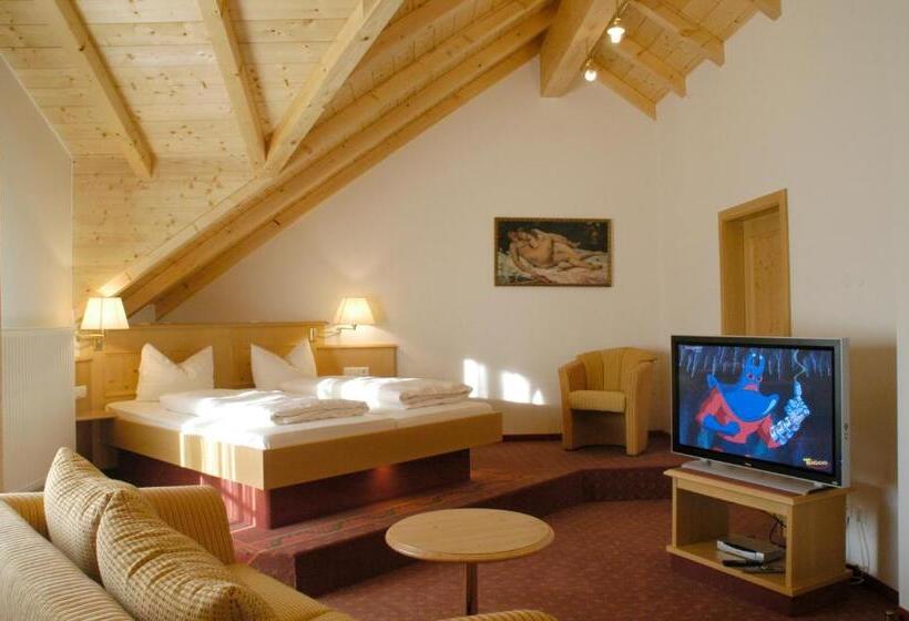 Metzgerei Gasthof Oberhauser   Hotel Zur Post