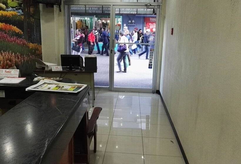 Nuevo Maragato Hotel & Hostel