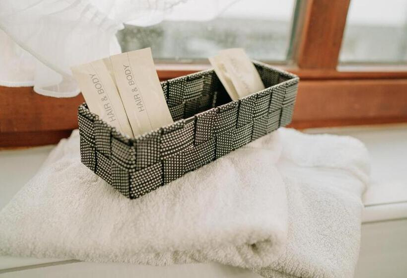 Пансион Fränkischer Gasthof Hotel Zum Koppen