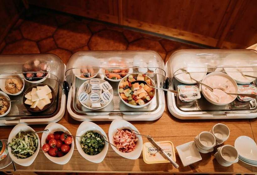 Пансион Fränkischer Gasthof Hotel Zum Koppen