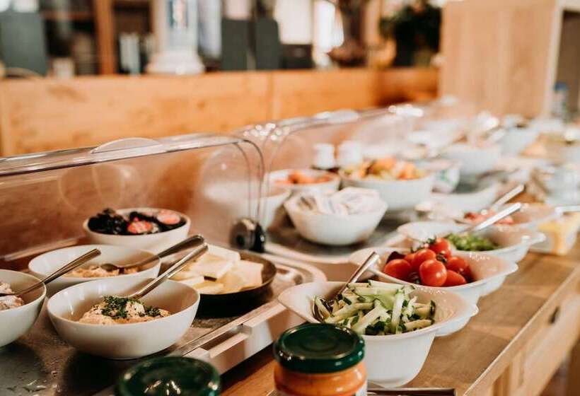 Пансион Fränkischer Gasthof Hotel Zum Koppen