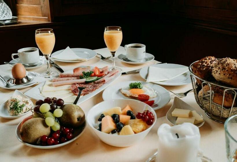 Пансион Fränkischer Gasthof Hotel Zum Koppen