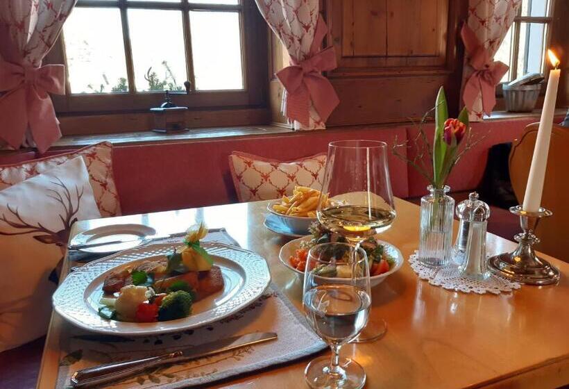 펜션 Gasthaus Auerhahn