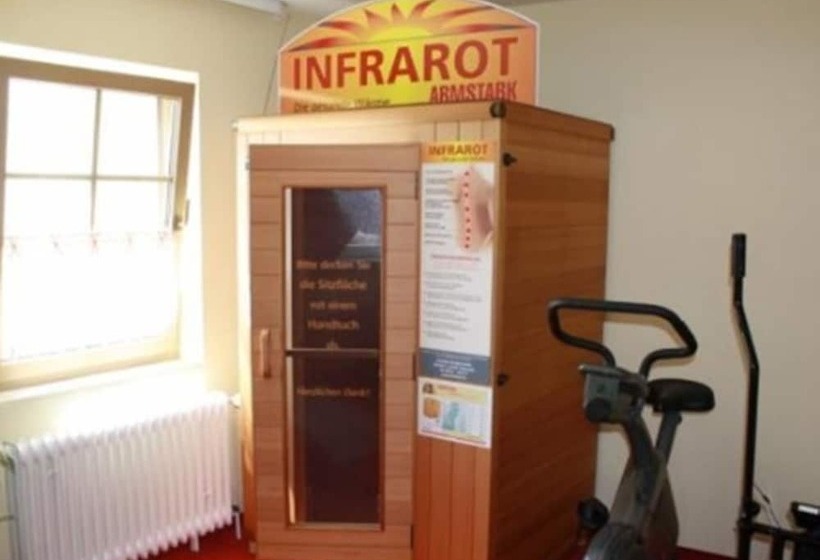 ペンション Gasthof Frankenstuben