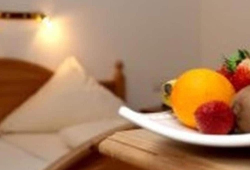 פנסיון Gasthof Frankenstuben