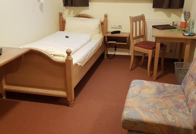 פנסיון Gasthof Frankenstuben