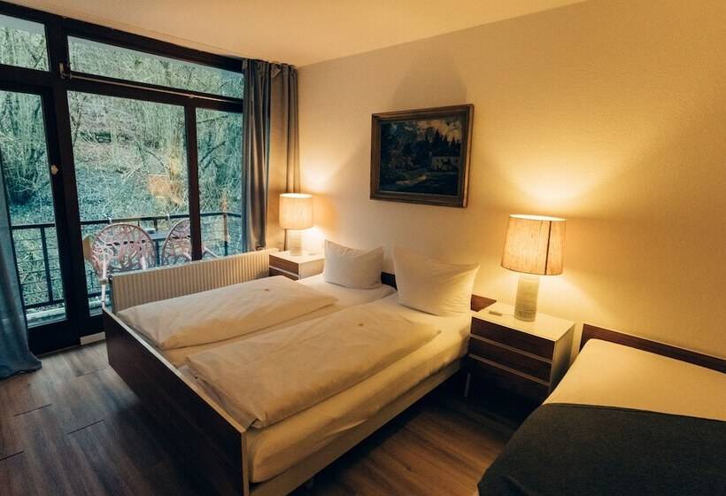 ペンション Gasthof Hotel Zur Post