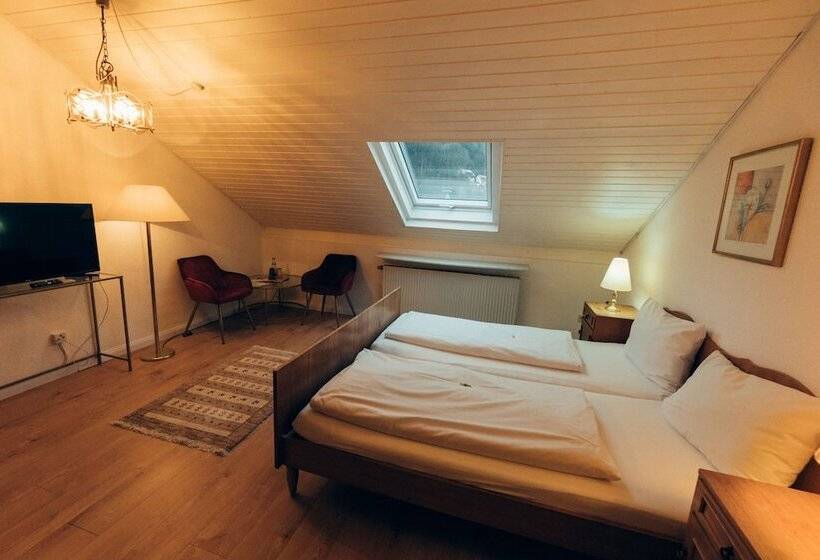 ペンション Gasthof Hotel Zur Post