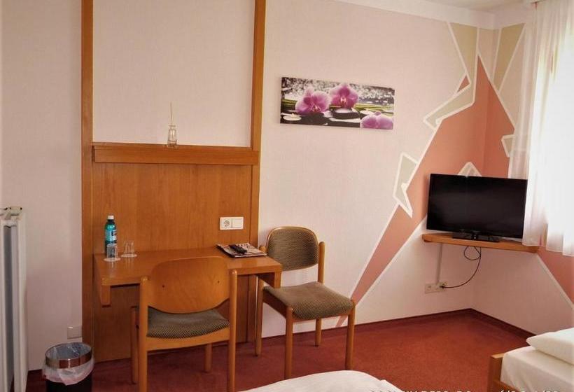 Пансион Gasthof Land Grüner Baum