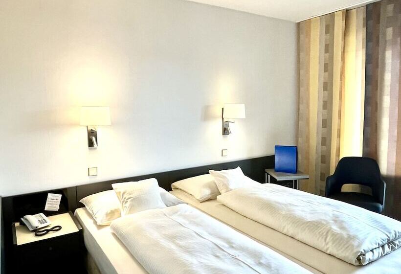 ペンション Gasthof Seefelder Hof