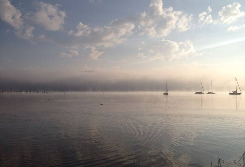 ペンション Gasthof Seefelder Hof