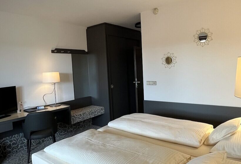 ペンション Gasthof Seefelder Hof