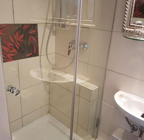 膳宿费 Gästehaus Graupner