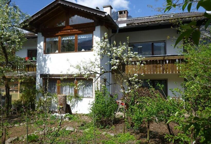 פנסיון Gästehaus Hofer