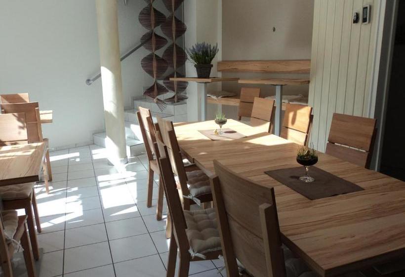 پانسیون Gästehaus Im Rank