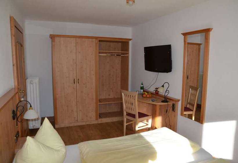 پانسیون Gästehaus Maria