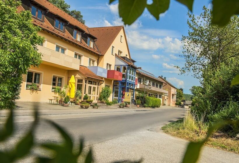 بنسيون Landgasthof Schwarz