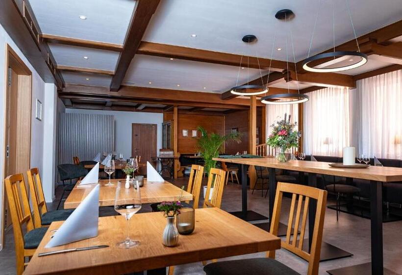 Пансион Landgasthof Zum Kaffelstein