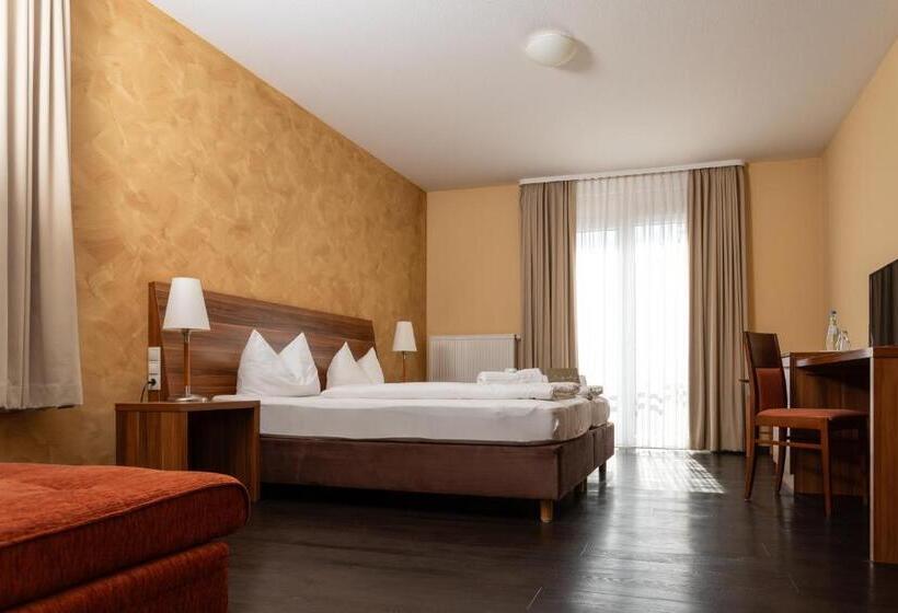 Пансион Landgasthof Zum Kaffelstein