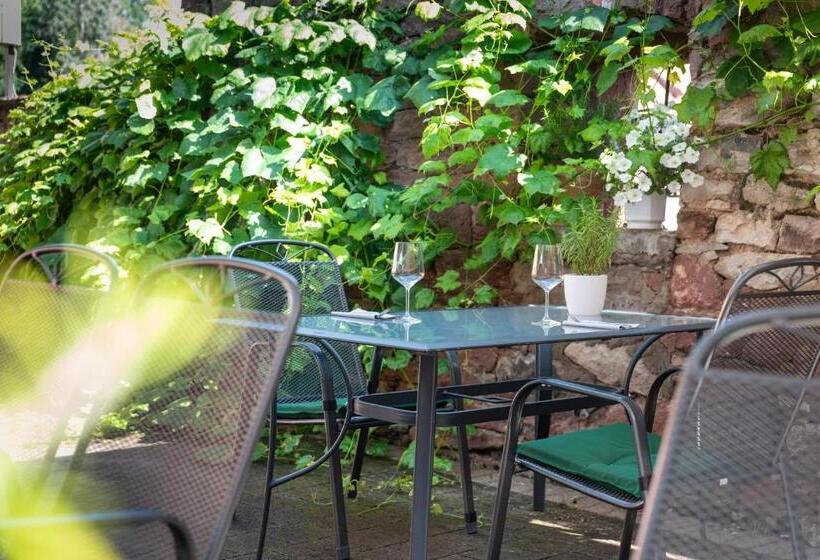 Пансион Landgasthof Zum Kaffelstein