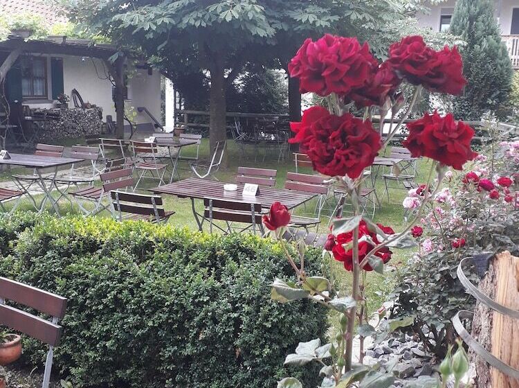 펜션 Landgasthof Zum Kirchenwirt