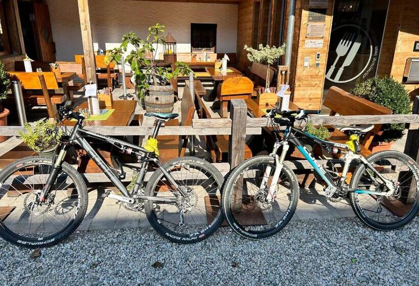 Пансион Restaurant Gasthaus Bonimeier