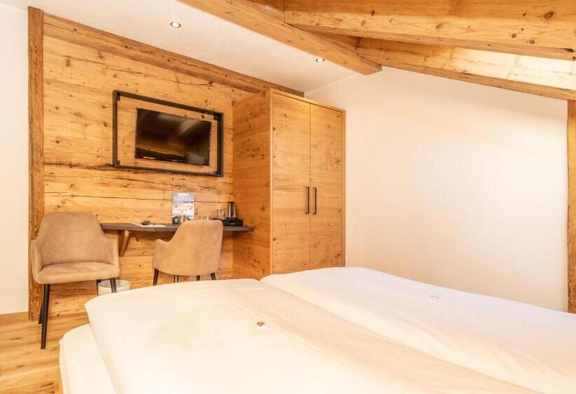 ペンション Sonnenspitz