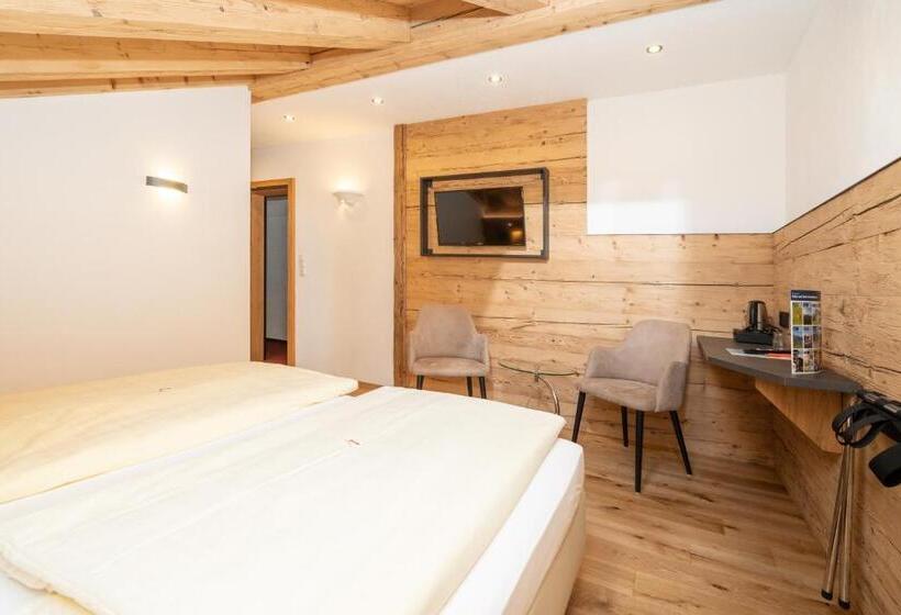 ペンション Sonnenspitz