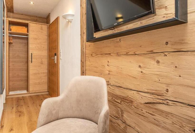 ペンション Sonnenspitz