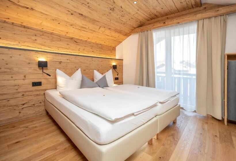 ペンション Sonnenspitz