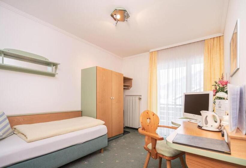 ペンション Sonnenspitz