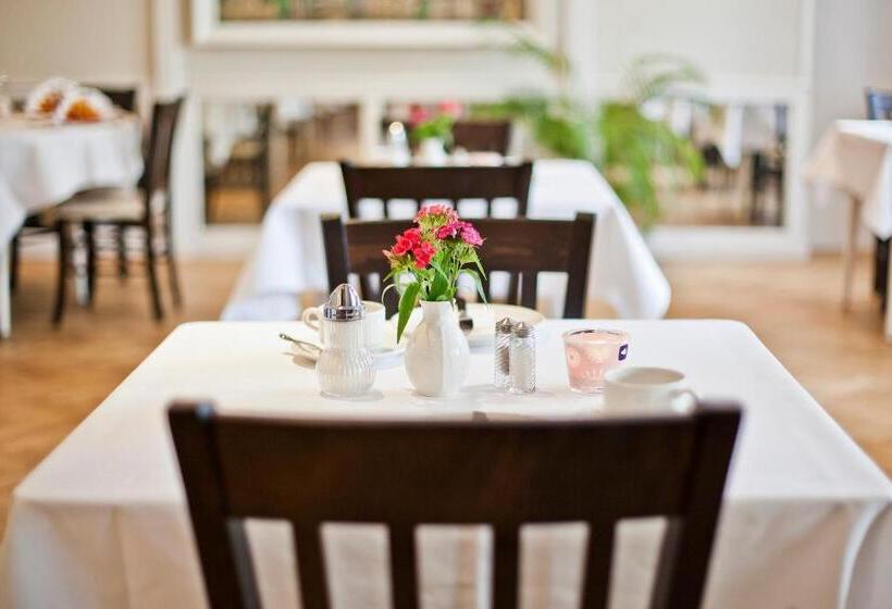 펜션 Würmtaler Gästehaus