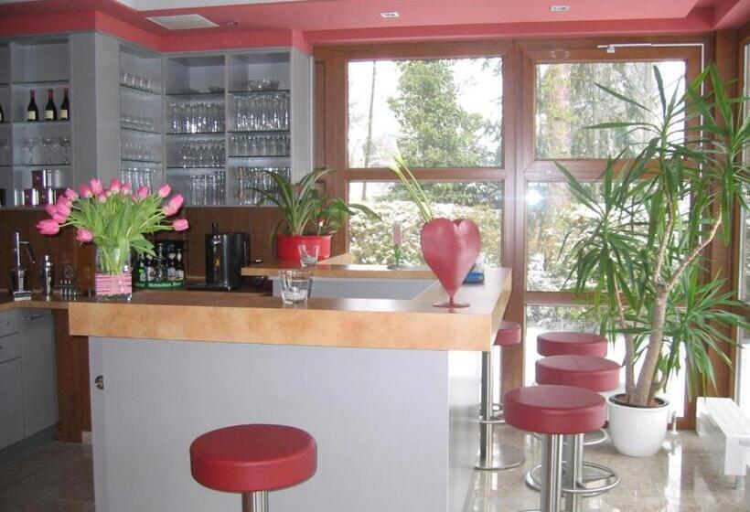 펜션 Würmtaler Gästehaus