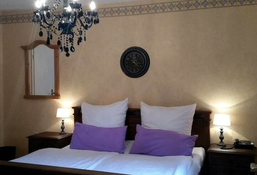 Отель Schloss Harburg