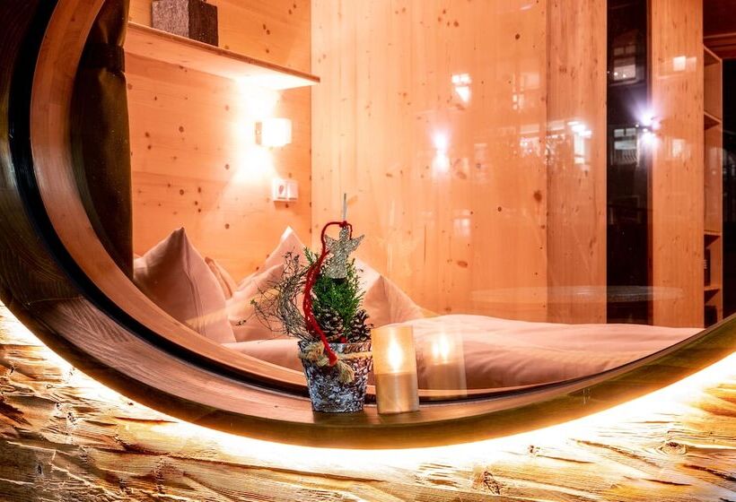 Zur Post Kümmersbruck Hotel & Tiny Houses