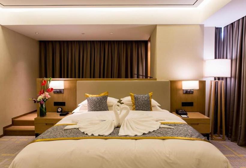 فندق Howard Johnson Glory Plaza Shantou