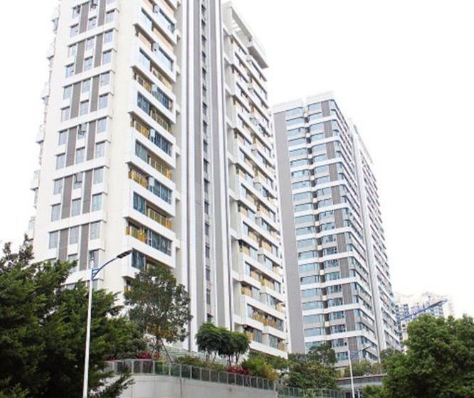 هتل Grand Holiday