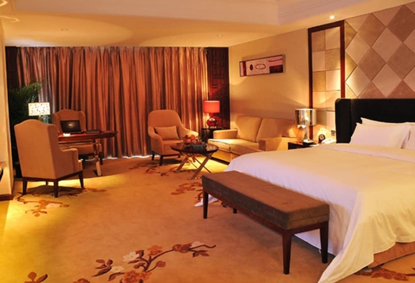 호텔 Century Palace