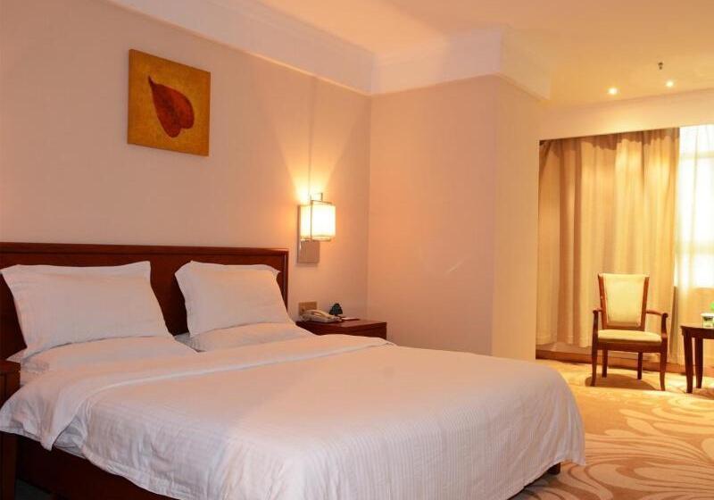 בית מלון כפרי Greentree Inn Dongguan Houjie Business