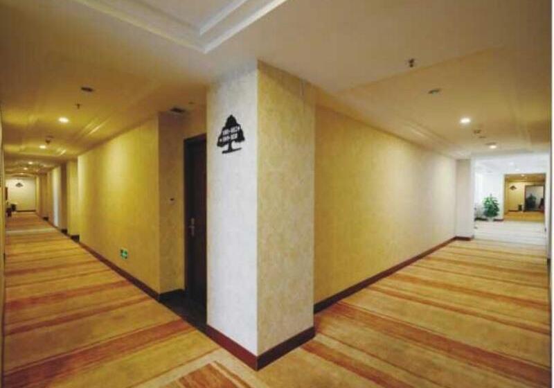 בית מלון כפרי Greentree Inn Dongguan Houjie Business