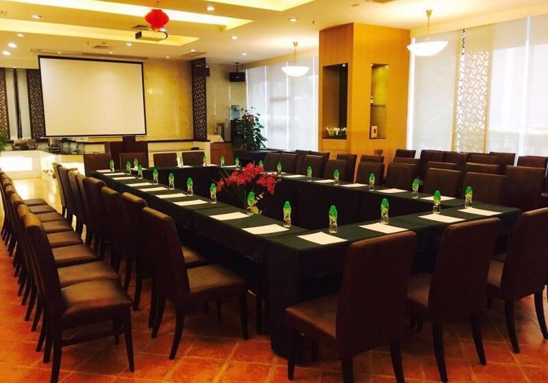 בית מלון כפרי Greentree Inn Dongguan Houjie Business