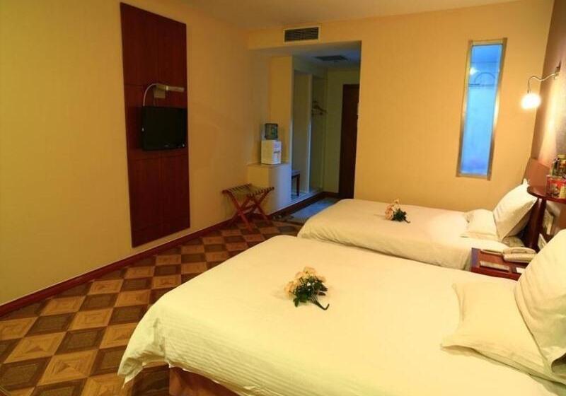 酒店 Greentree Inn Rizhao Railway Station Express