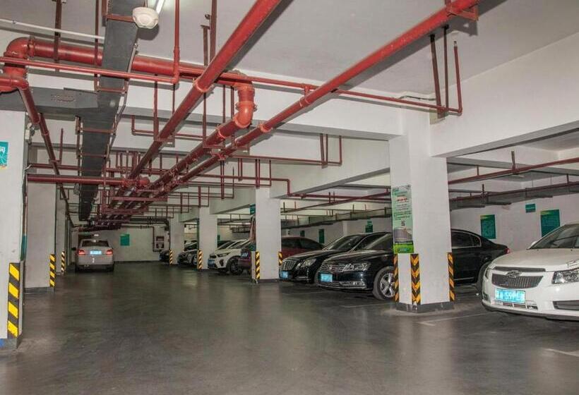 ホテル Jinjiang Inn Zhenjiang Suzhou University Suning Plaza