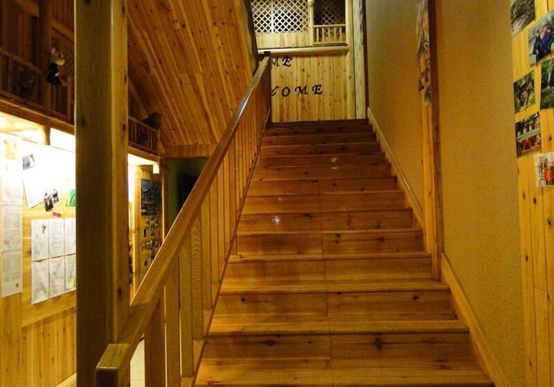 Mount Emei Teddy Bear Hotel玩具熊酒店